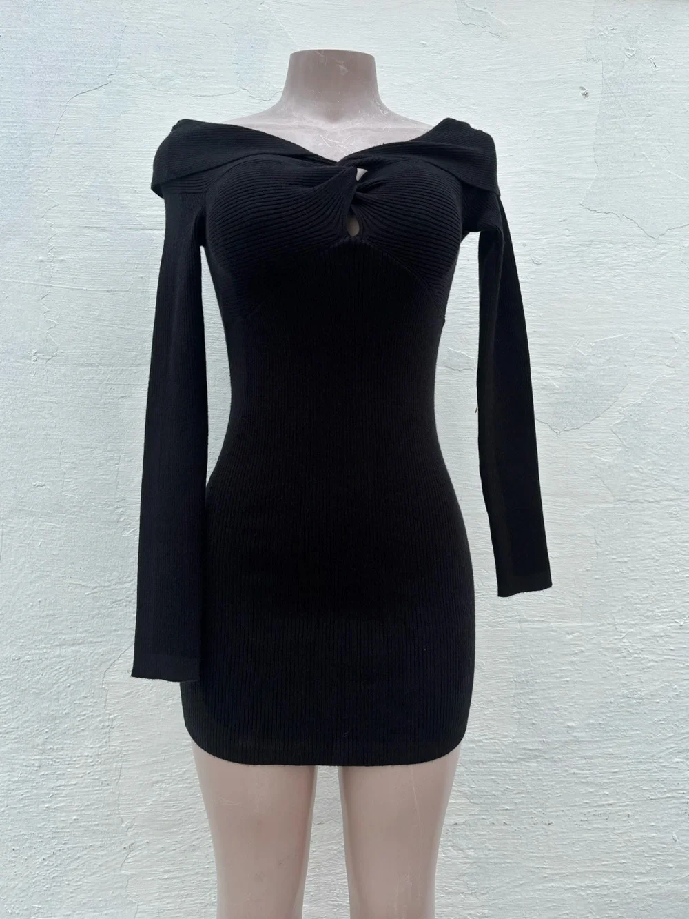 American Eagle Outfitters Black Ribbed Off-Shoulder Dress